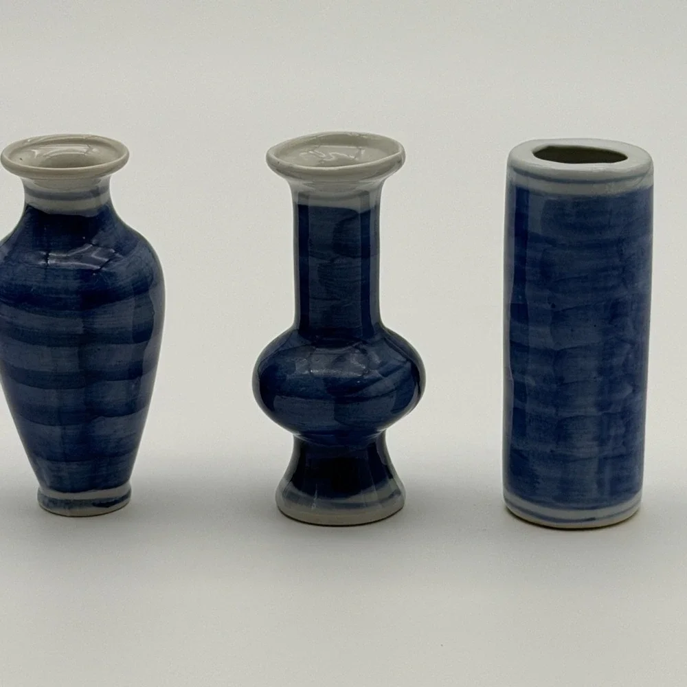 Set of 3‎ Blue and White Porcelain Miniature Bud Vases Cherry Blossom Floral